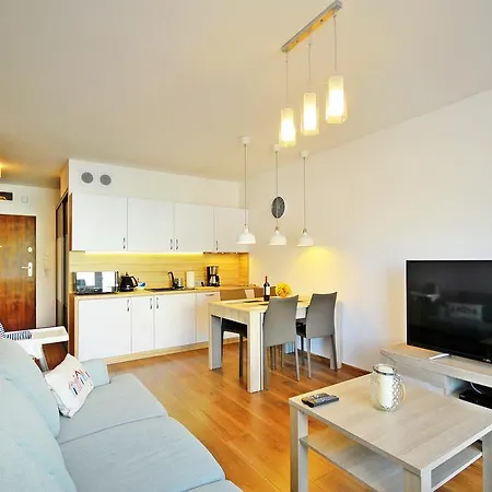 Apartment Apartamentyprzymorzu Solna 201 - W Centrum Blisko Morza