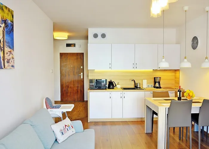Apartamentyprzymorzu Solna 201 - W Centrum Blisko Morza * 科沃布热格