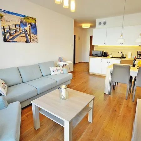 Apartamentyprzymorzu Solna 201 - W Centrum Blisko Morza Kolobřeh