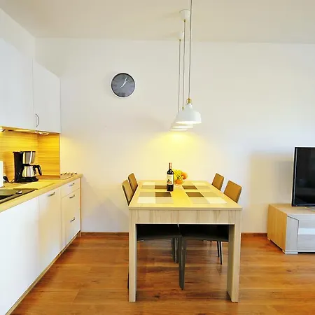 Apartamentyprzymorzu Solna 201 - W Centrum Blisko Morza Kolobřeh